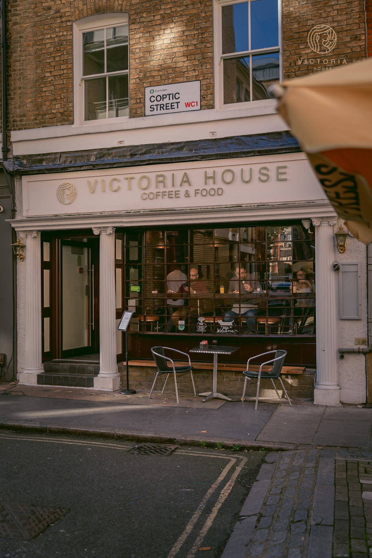 Victoria House Coffee & Food restaurant