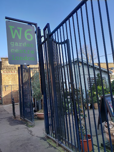 W6 Garden Centre and Cafe restaurant
