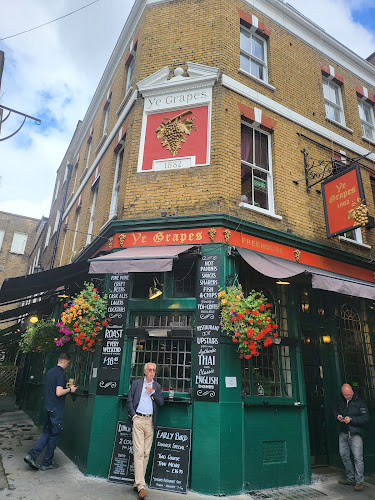 Ye Grapes restaurant